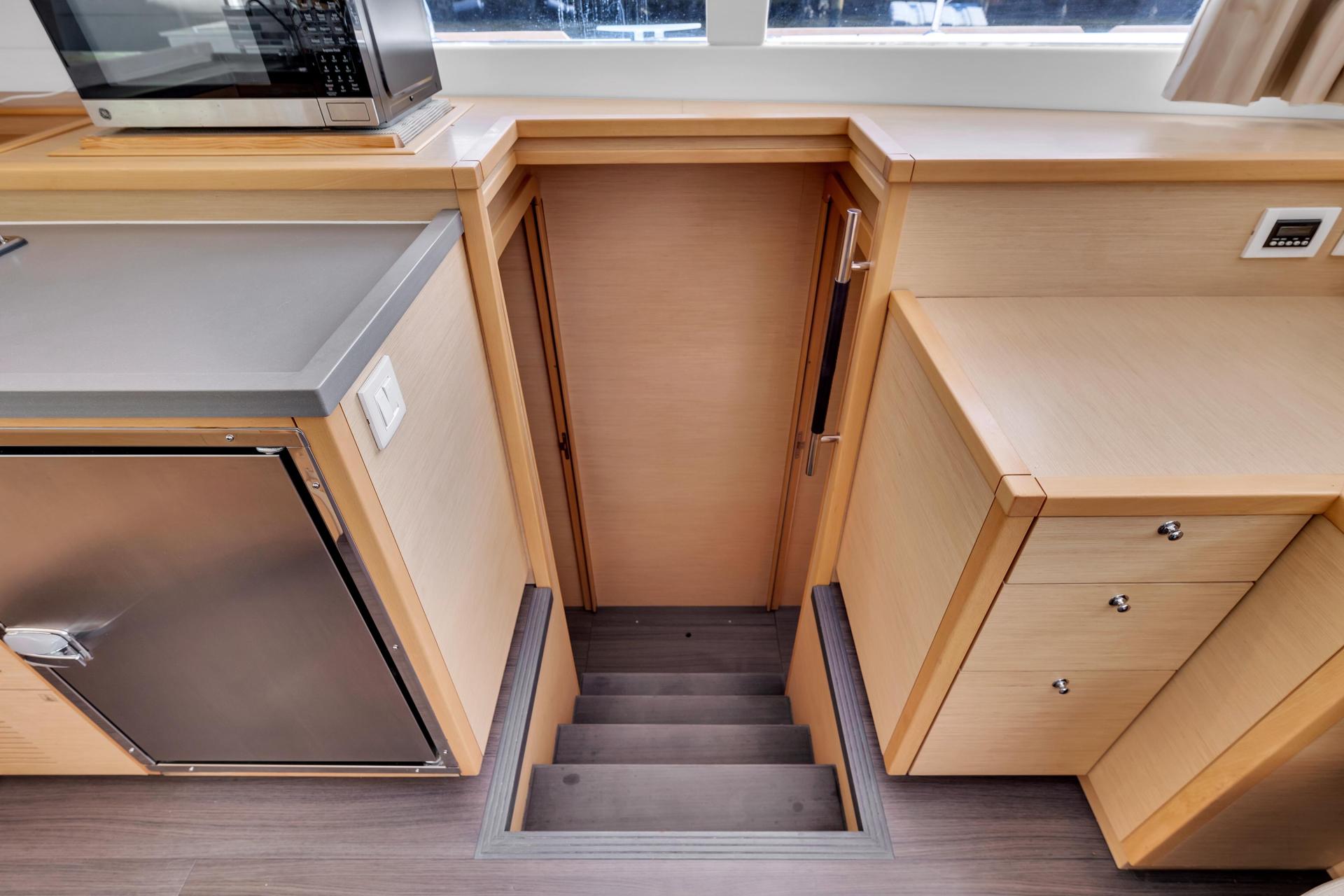 2016 Lagoon 450 Flybridge photo 68
