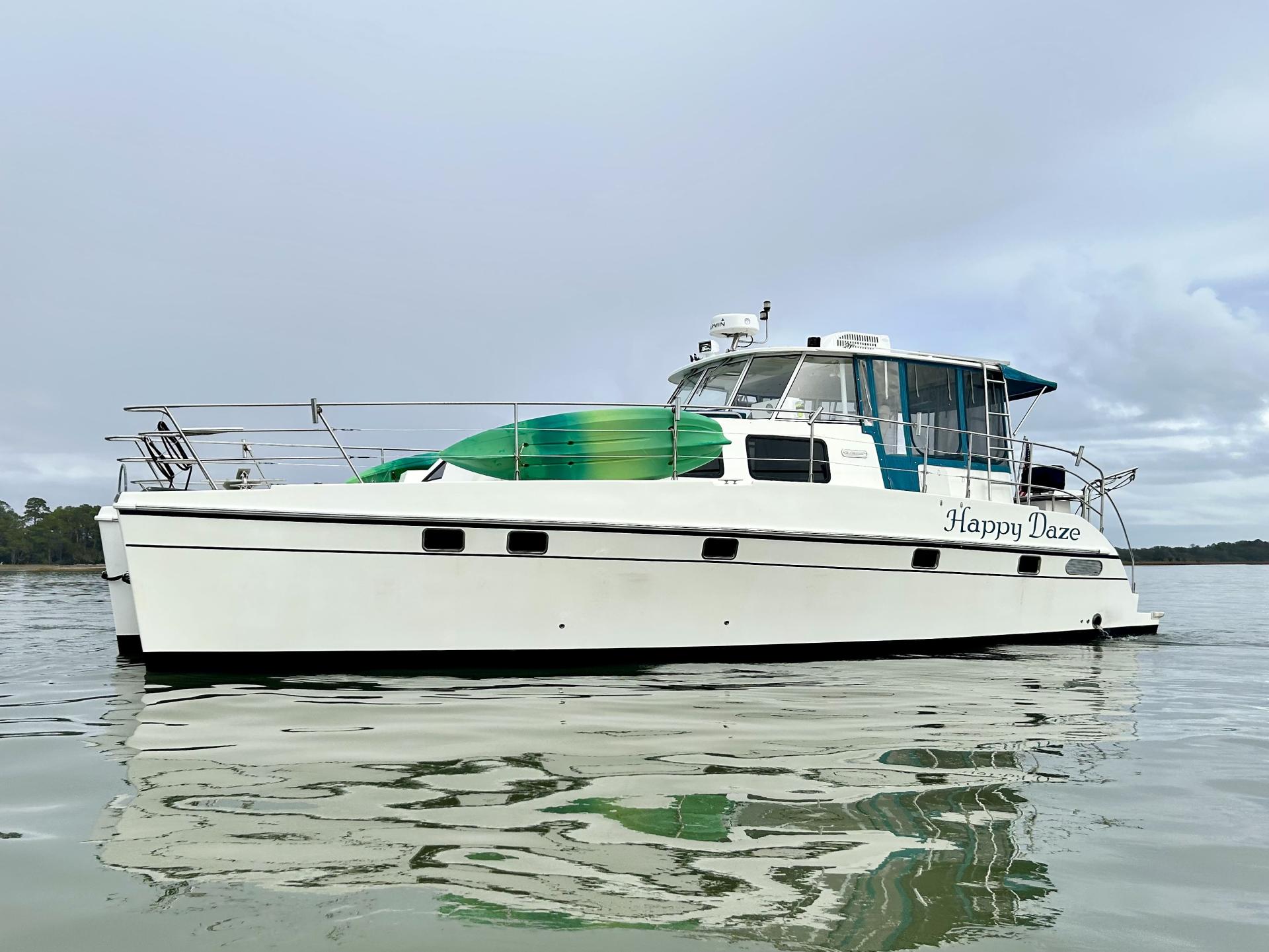 2007 Endeavor 44 Trawler Cat photo 2
