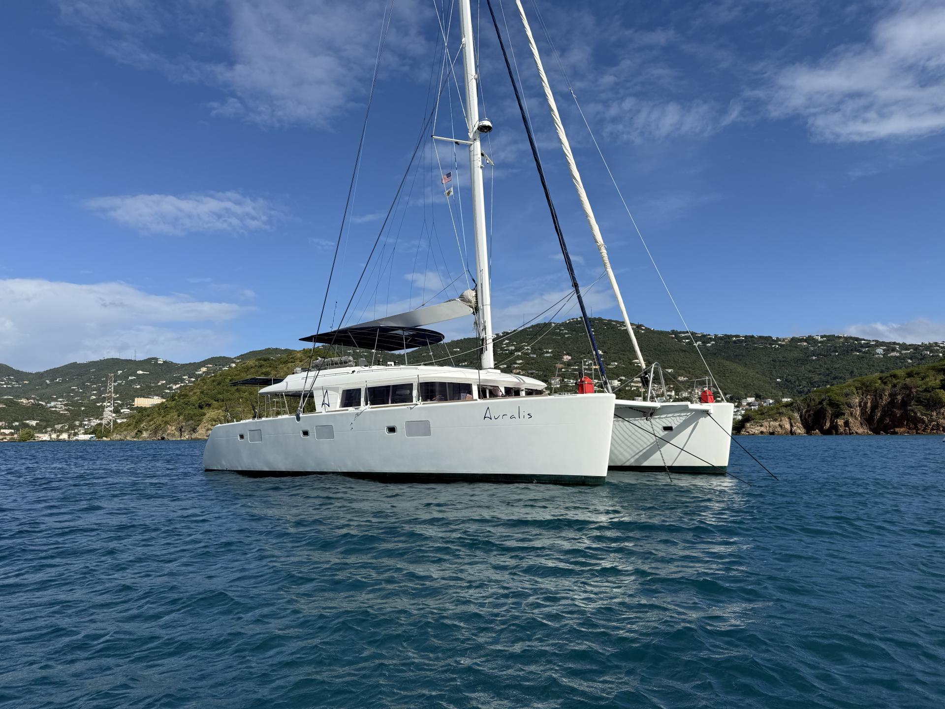 2011 Lagoon 620 photo 2