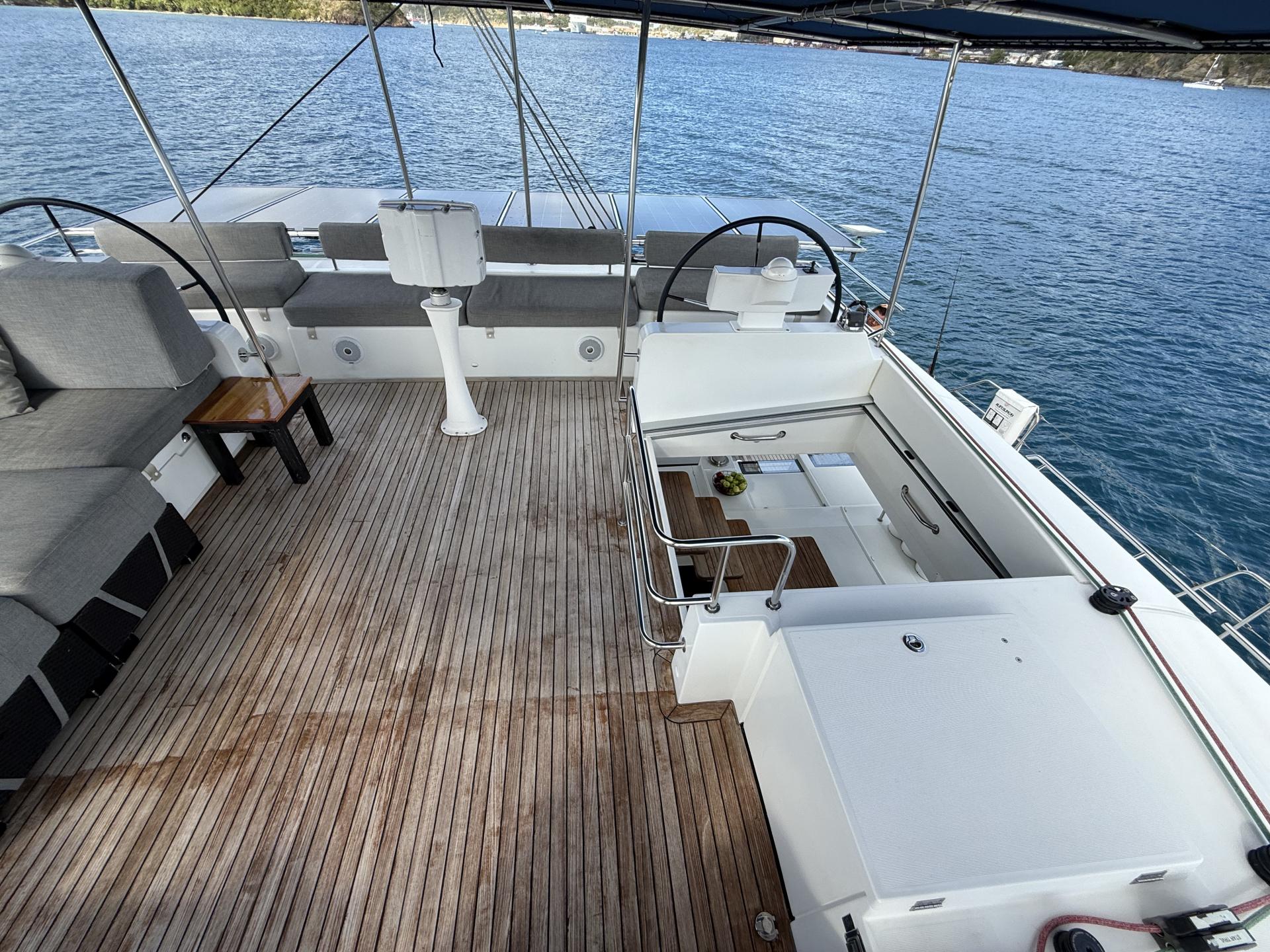 2011 Lagoon 620 photo 28