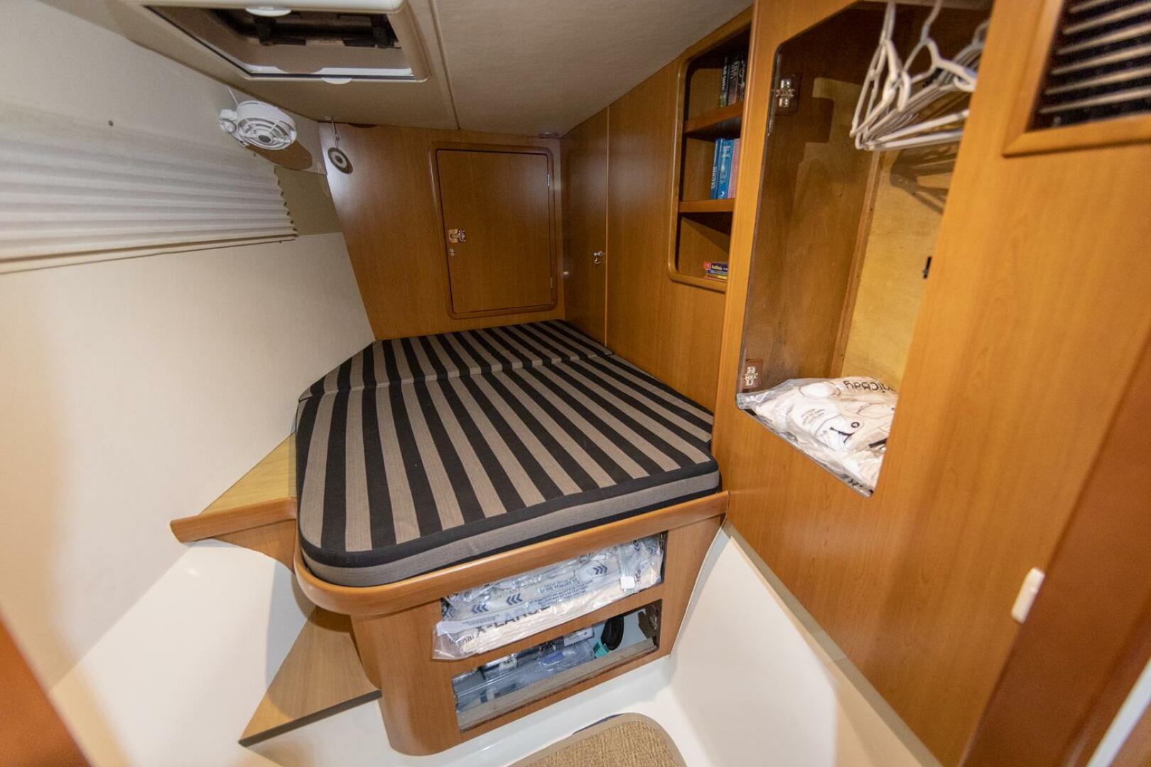2009 Leopard 46 photo 46