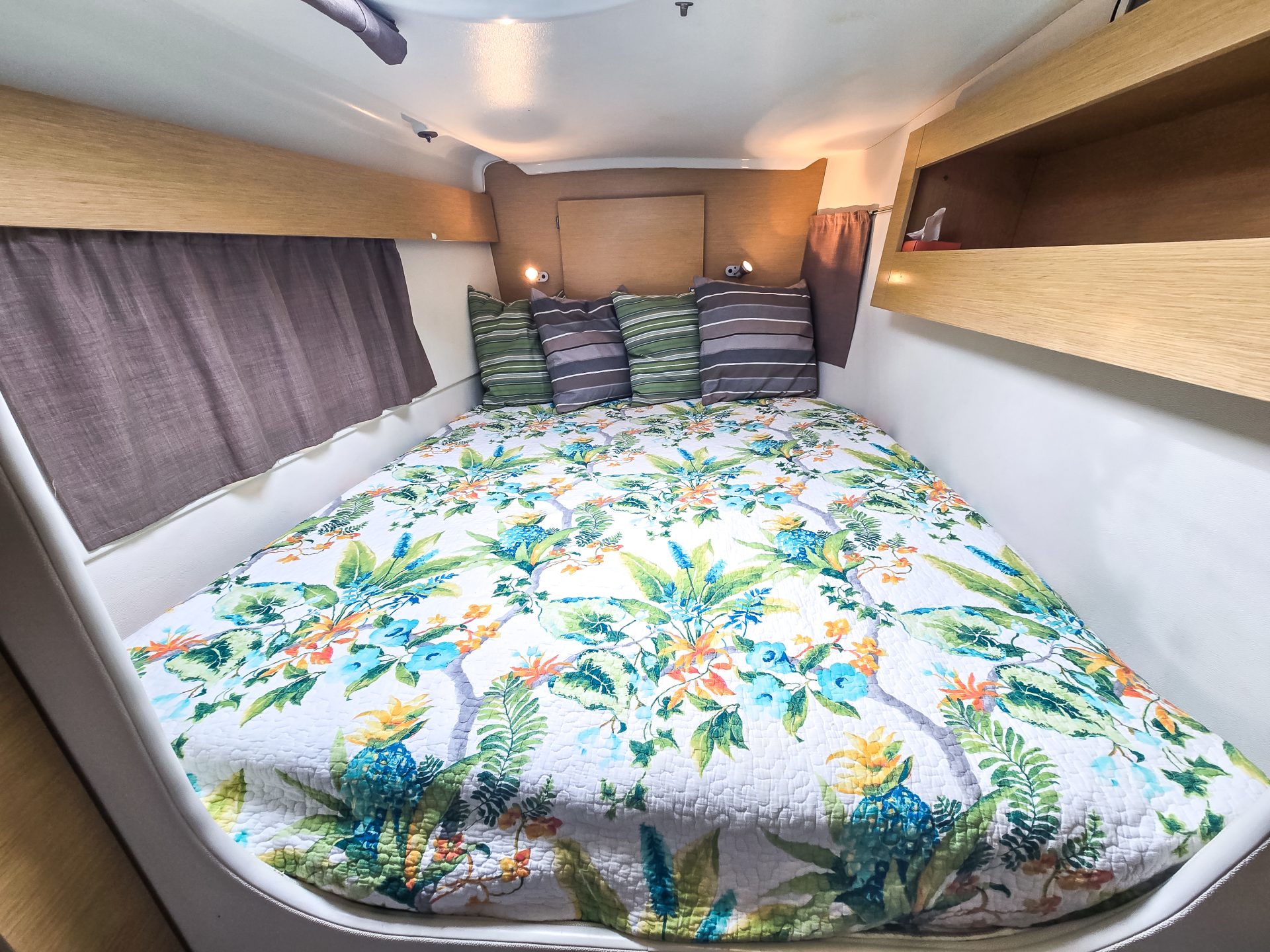 2014 Fountaine Pajot Lipari 41 photo 33