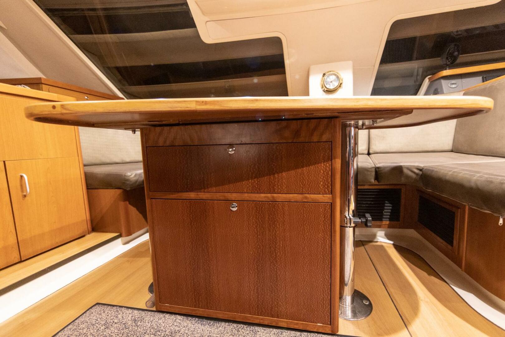 2009 Leopard 46 photo 41