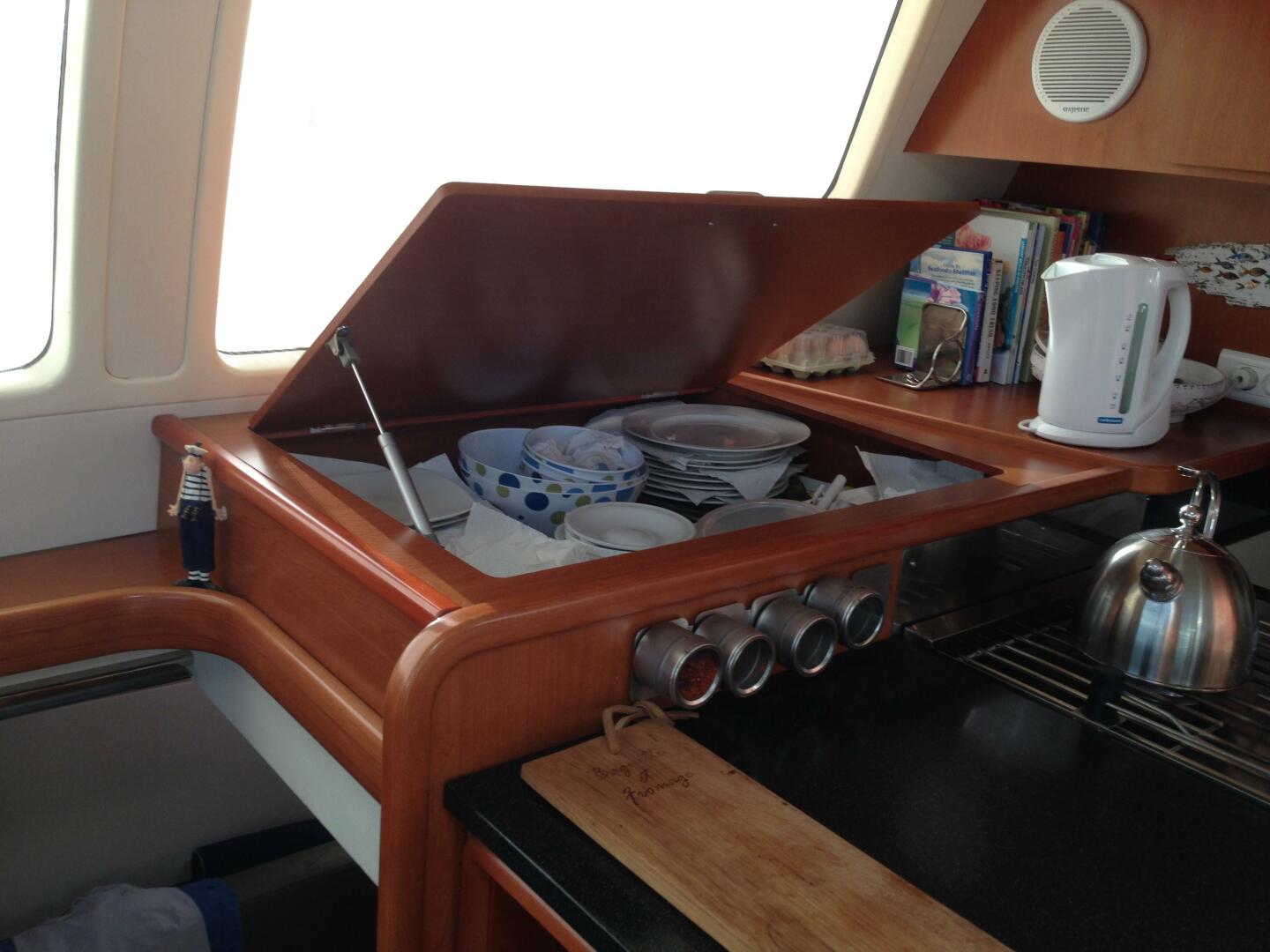 2009 Leopard 46 photo 37