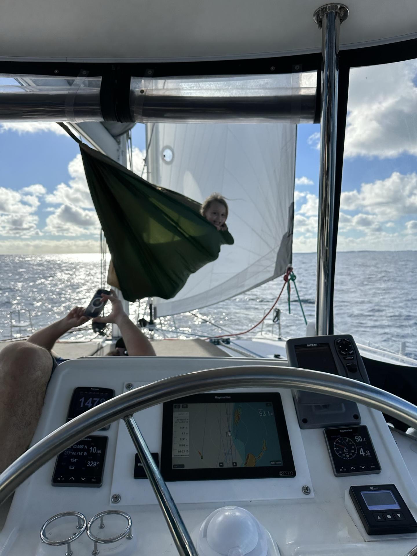 2012 Lagoon 450 with flybridge photo 48
